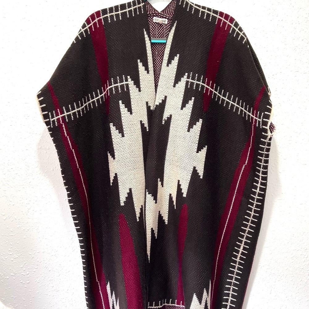 Woven Heart Black, White, and Red Knit Shawl S/M